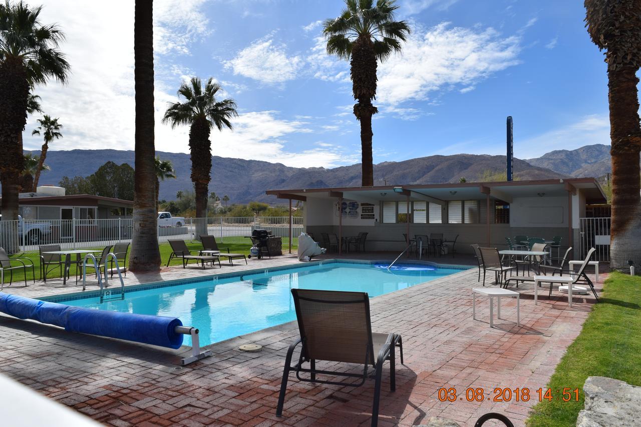 Stanlunds Inn And Suites Borrego Springs Exterior foto