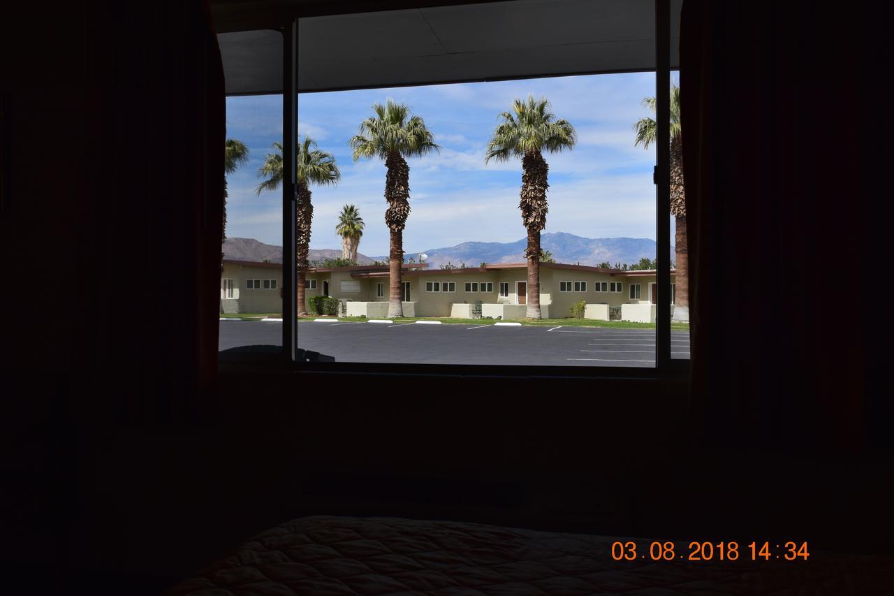 Stanlunds Inn And Suites Borrego Springs Exterior foto